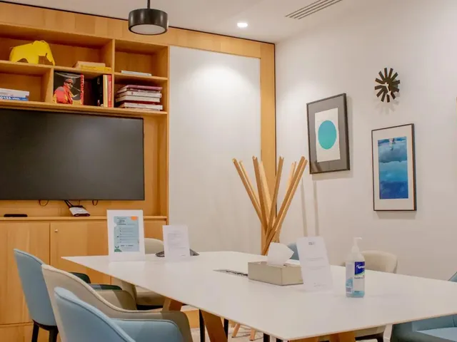 Bureau privé 34 postes à louer - Paris 8e (Rue de Londres) - photo 3