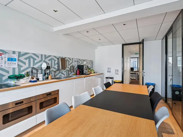 Bureau indépendant 30 postes à louer - Levallois-Perret (Louis Rouquier) - photo 10