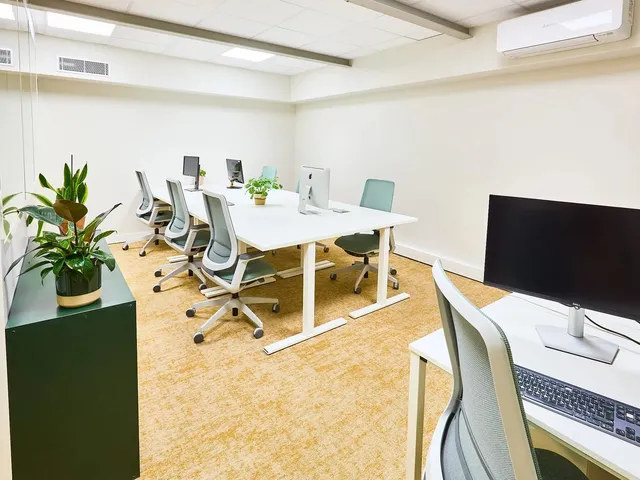 Bureau privé 7 postes à louer - Paris 11e (Chemin Vert)