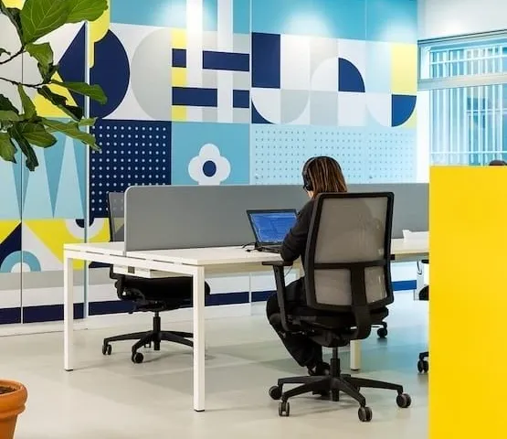 Bureau privé 4 postes à louer - Paris 11e (Voltaire)