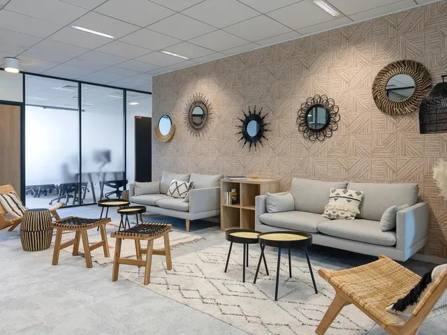 Bureau privé 4 postes à louer - Clichy (Bérégovoy) - photo 6