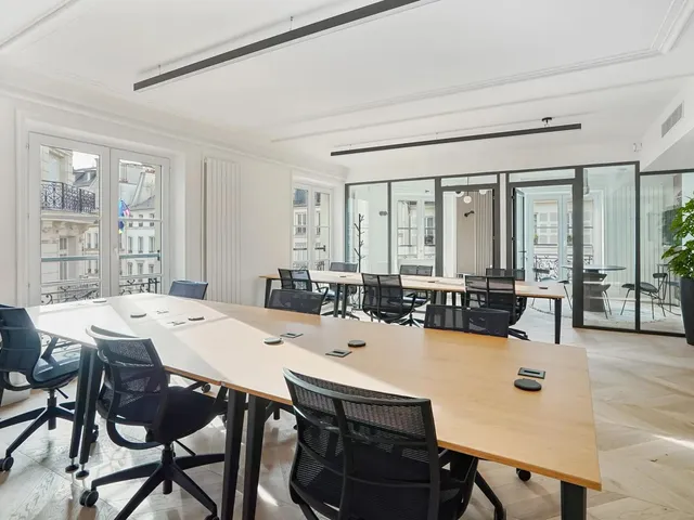 Bureau indépendant 36 postes à louer - Paris 2e (Uzès) - 23 000 €/mois - photo 4