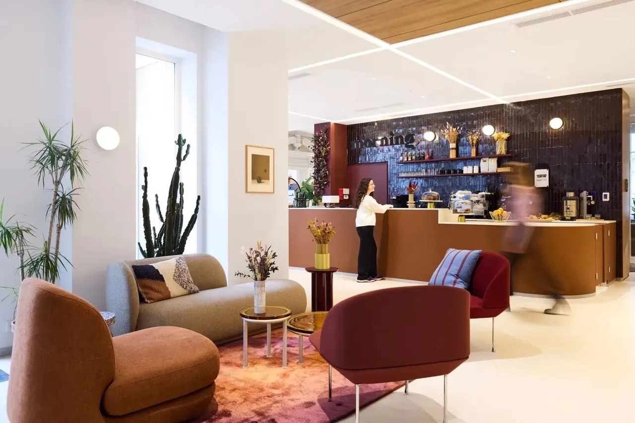 Bureau privé 7 postes à louer - Paris 8e (Rue de Miromesnil) - photo 1