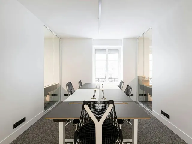 Bureau privé 8 postes à louer - Paris 9e (Cadet) - photo 5