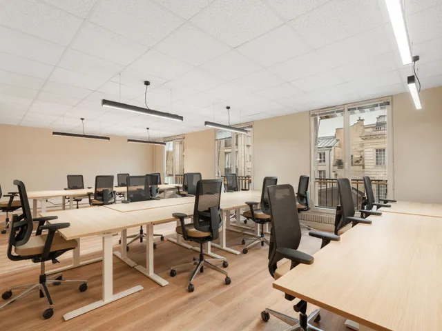 Bureau indépendant 30 postes à louer - Paris 3e (Montmorency) - photo 13