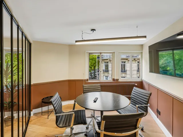 Bureau indépendant 140 postes à louer - Paris 17e (Pereire) - photo 8