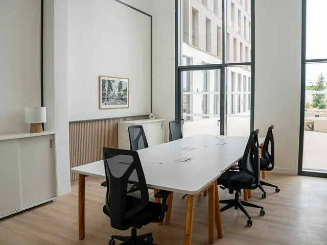 Bureau privé 7 postes à louer - Montpellier (Maryam Mirzakhani) - photo 9