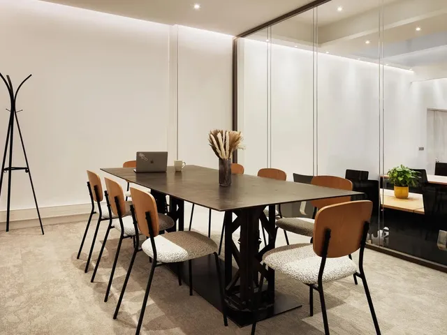 Bureau indépendant 50 postes à louer - Paris 16e (Pergolèse) - photo 5