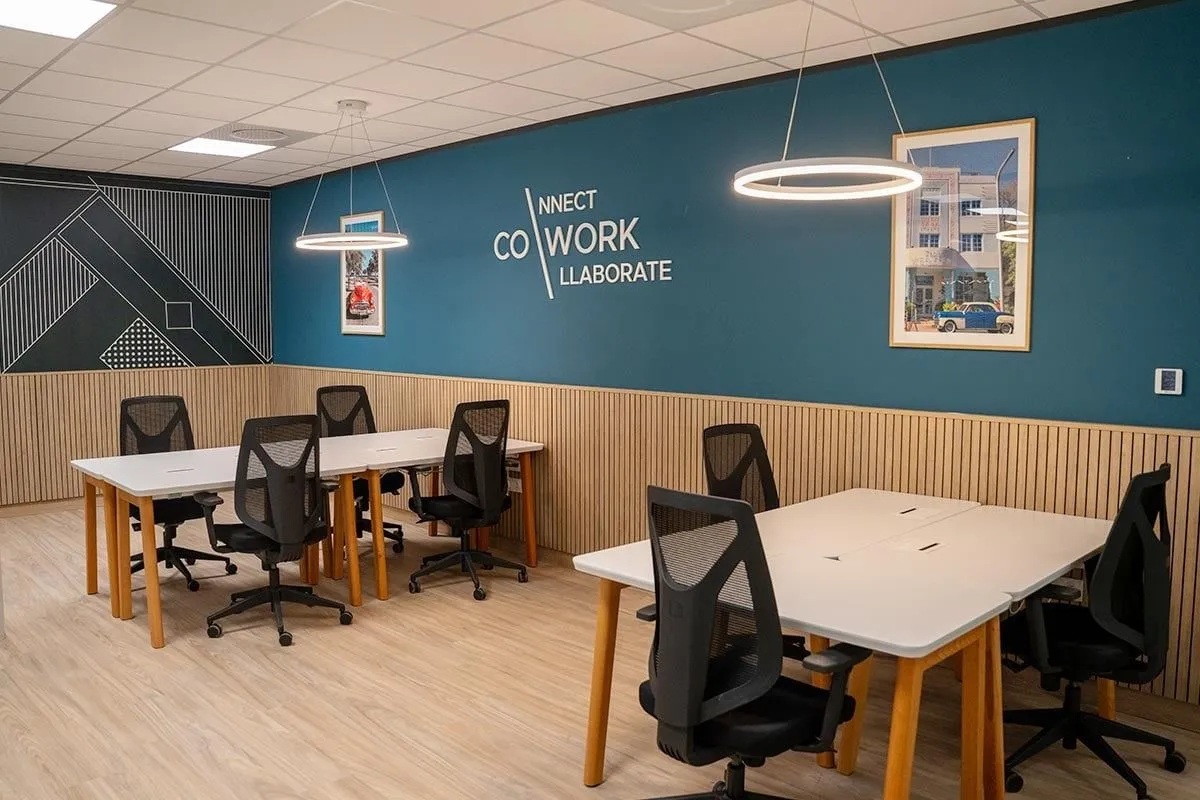 Bureau privé 6 postes à louer - Sophia Antipolis (Route des Dolines) - photo 1