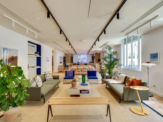 Bureau privé 41 postes à louer - Paris 9e (Place de Clichy) - photo 6