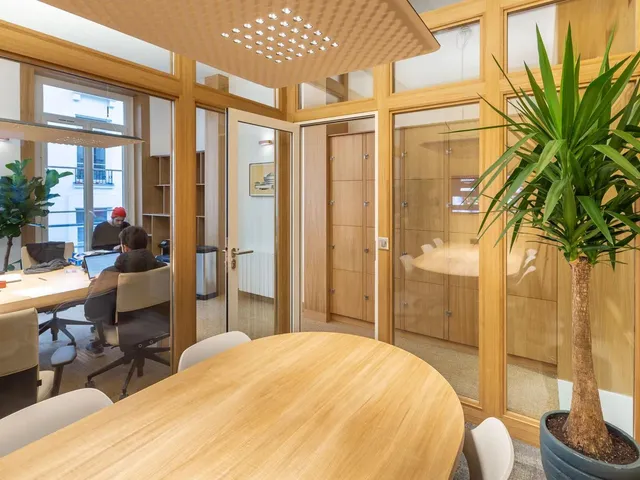 Bureau indépendant 18 postes à louer - Paris 2e (Sentier) - photo 4