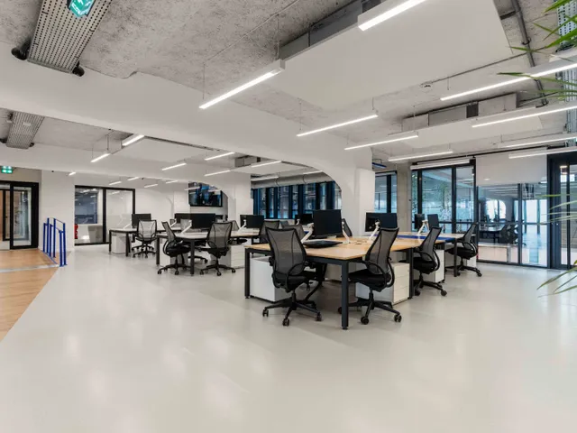 Bureau privé 46 postes à louer - Paris 4e (Bastille) - photo 10