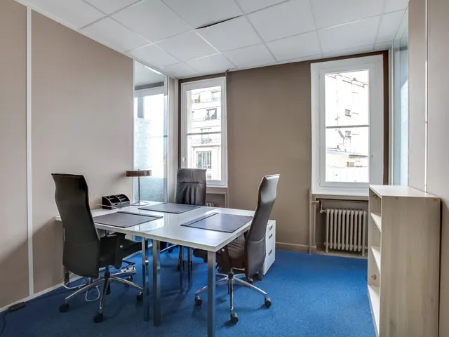 Bureau privé 6 postes à louer - Paris 8e (Saint-philippe Du Roule) - photo 4