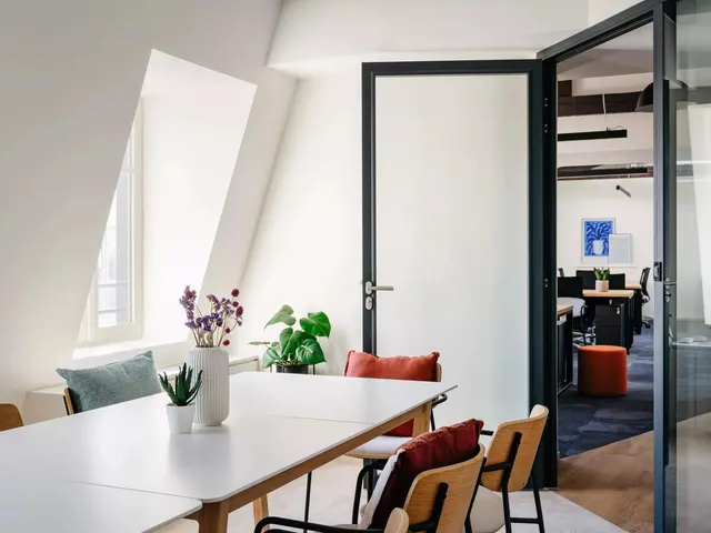 Bureau privatif 80 postes à louer - Paris 9e (Saint-Lazare) - photo 6