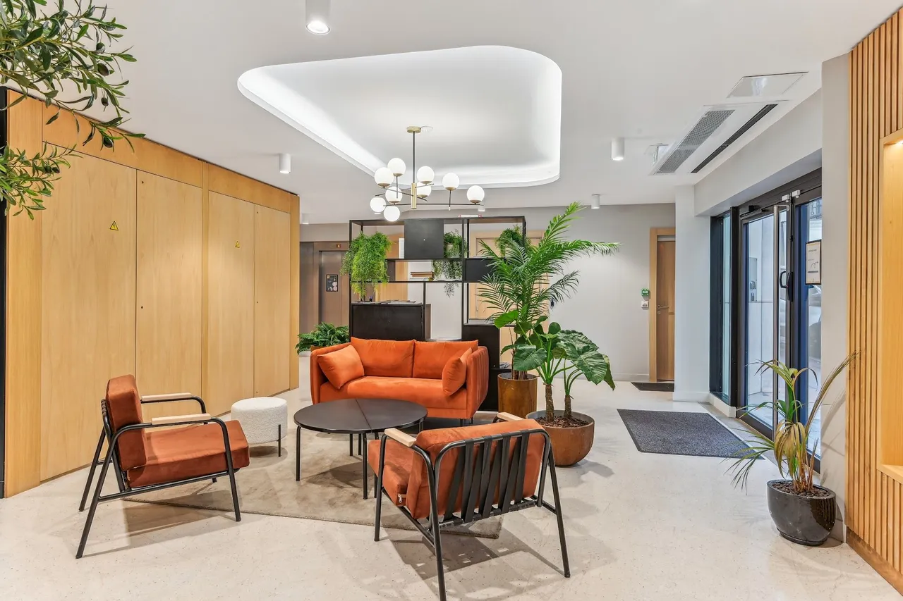 Bureau privé 15 postes à louer - Levallois-Perret - photo 1