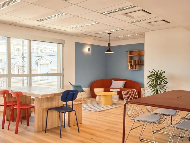 Bureau privé 18 postes à louer - Paris 18e (Sofia) - photo 5