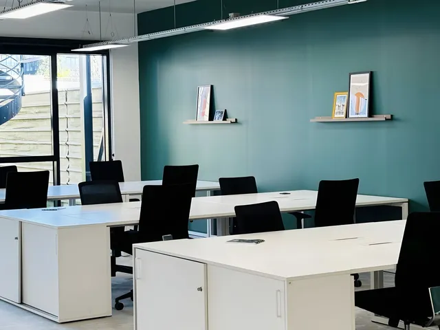 Bureau privé 30 postes à louer - Clichy