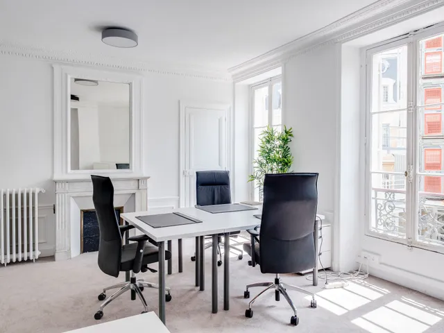 Bureau privé 8 postes à louer - Paris 8e (Saint-Lazare)