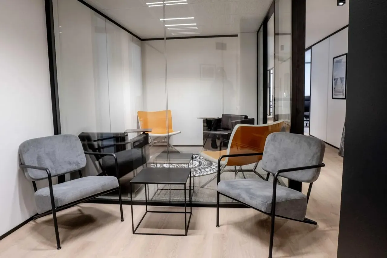 Bureau privé 24 postes à louer - Neuilly-sur-seine (Bis rue de Villiers) - photo 1