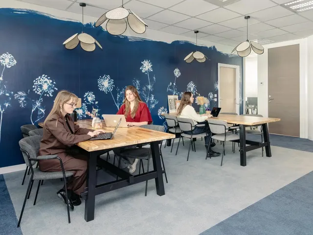 Bureau privé 3 postes à louer - Saint-Denis (Pleyel) - photo 18