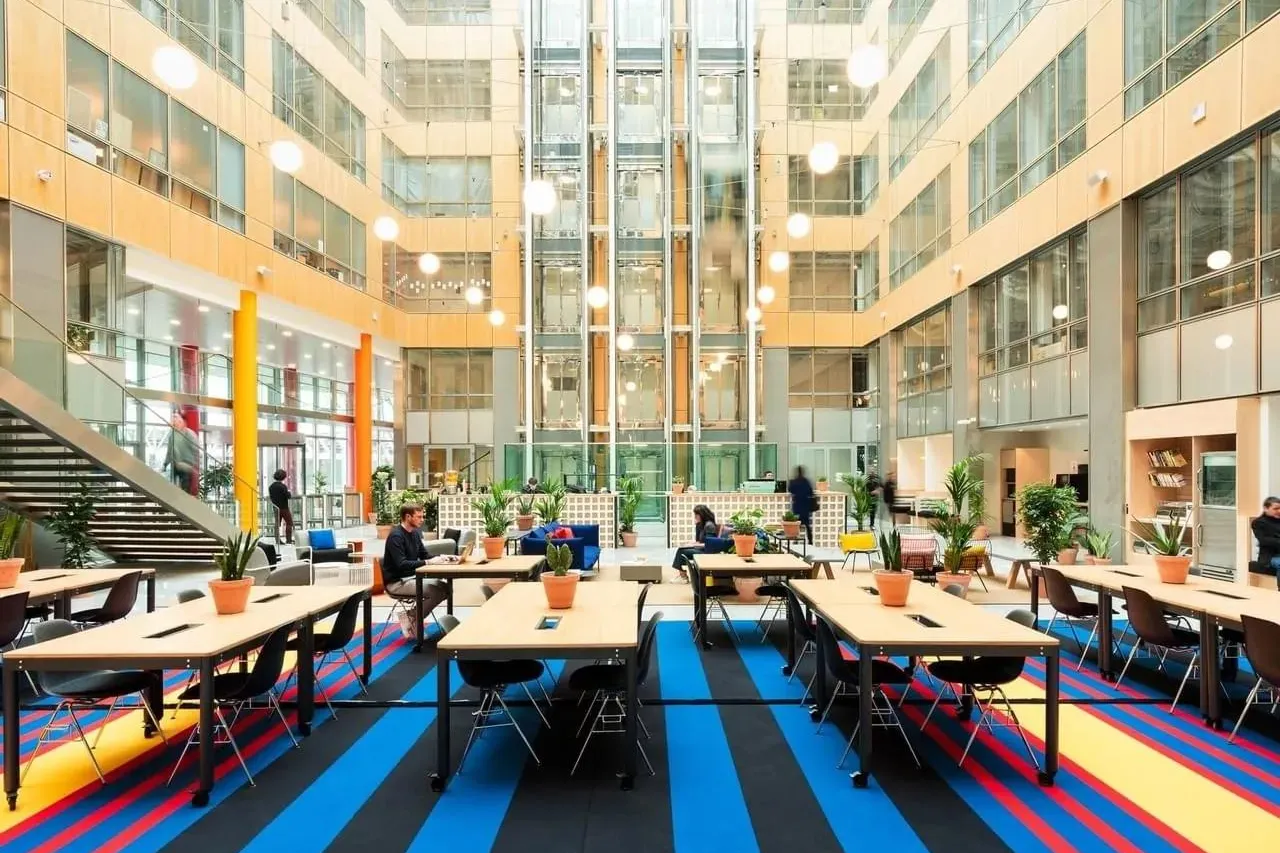 Bureau privé 27 postes à louer - Paris 13e (Bibliothèque) - photo 1