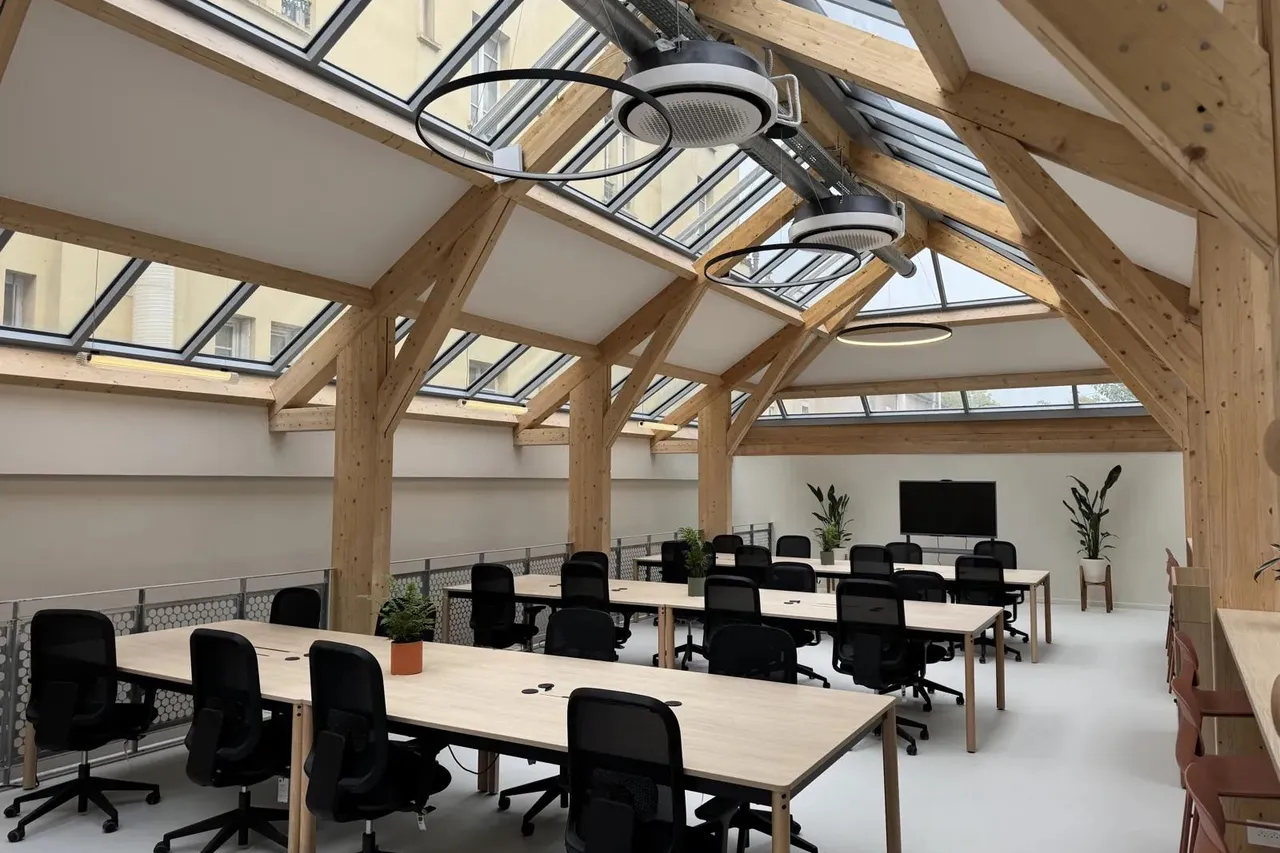 Bureau privé 25 postes à louer - Montrouge (République) - photo 1