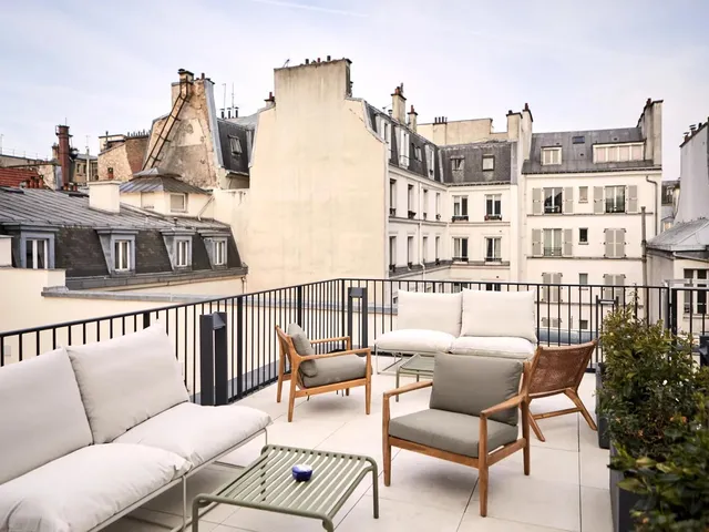 Bureau privé 20 postes à louer - Paris 10e (Petites Écuries) - photo 2