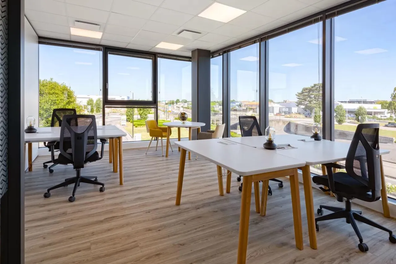 Bureau privé 8 postes à louer - Saint-Herblain (Oceane) - photo 1