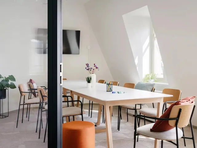 Bureau privatif 80 postes à louer - Paris 9e (Saint-Lazare) - photo 4