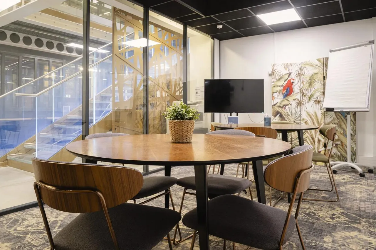Bureau privé 3 postes à louer - Paris 11e (Bréguet) - photo 1