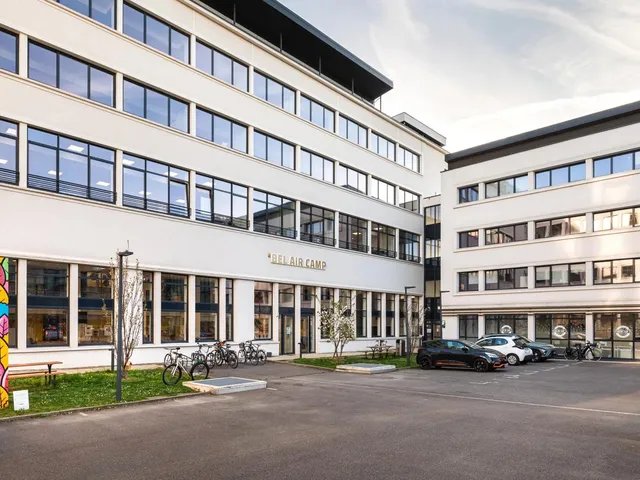 Bureau privé 15 postes à louer - Avenue Paul Kruger  Villeurbanne (Paul Kruger 69100 Villeurbanne) - photo 4
