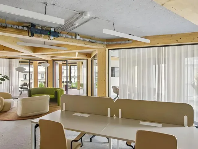 Bureau indépendant 44 postes à louer - Paris 10e (Fayette) - photo 2