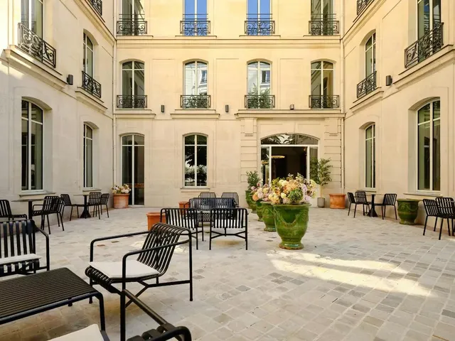 Bureau privé 20 postes à louer - Paris 9e (Sainte-Cécile) - photo 11