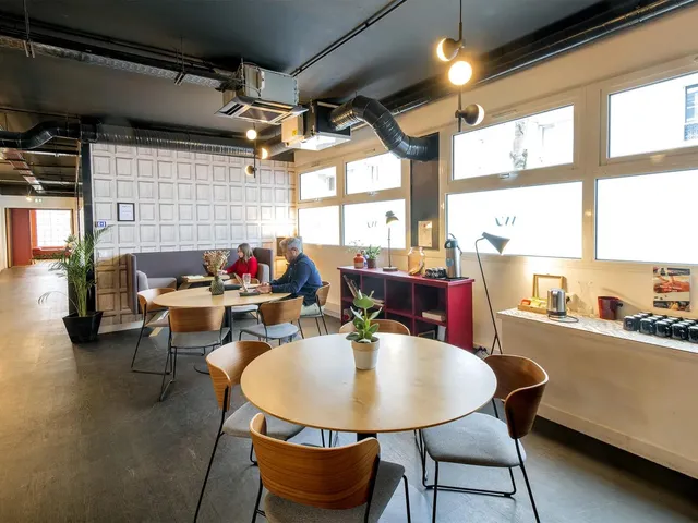 Bureau privé 5 postes à louer - Clichy (Bateliers) - photo 6
