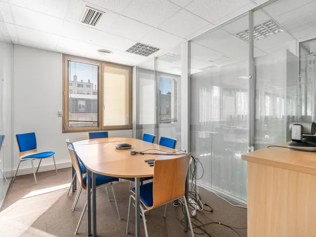 Bureau indépendant 26 postes à louer - Paris 11e (Nation) - photo 6