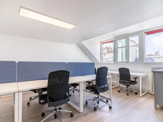 Bureau privé 14 postes à louer - Paris 2e (Quatre Septembre) - photo 4