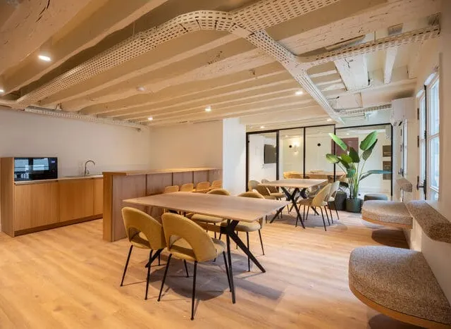 Bureau privatif 28 postes à louer - Paris 9e (Madeleine) - photo 5