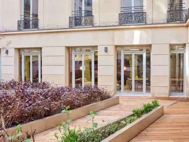 Bureau privé 10 postes à louer - Paris 16e (Duret) - photo 2