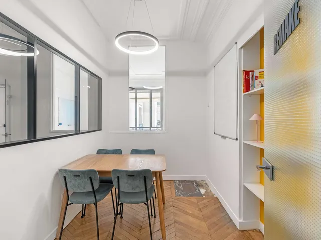 Bureau indépendant 8 postes à louer - Paris 9e (Saint-lazare) - photo 4