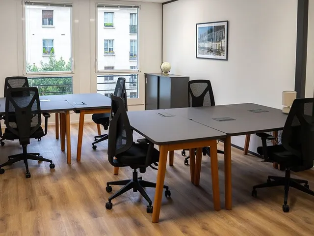 Bureau privé 2 postes à louer - Paris 8e (Rue de Monceau) - photo 4