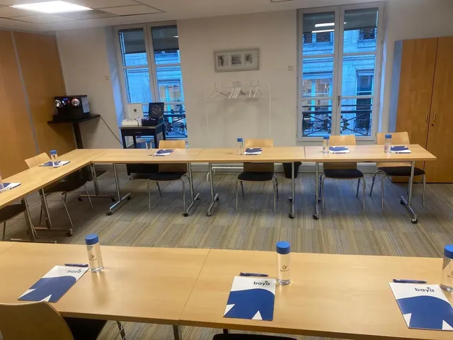Bureau privé 3 postes à louer - Paris 1er (Cambon)
