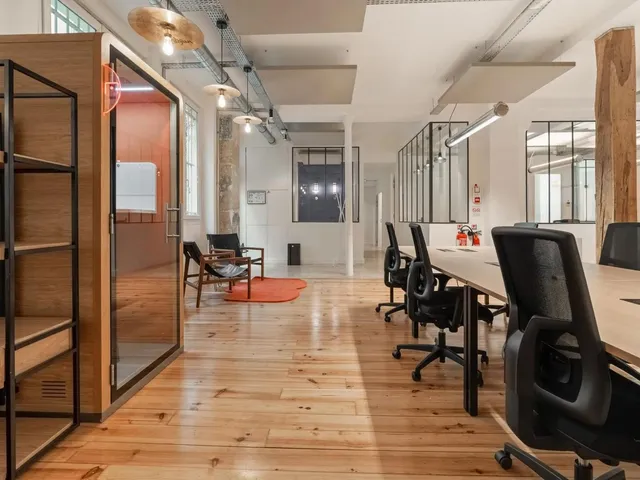 Bureau indépendant 32 postes à louer - Paris 10e (Paradis) - photo 4