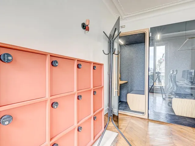 Bureau indépendant 18 postes à louer - Paris 2e (Arts et métiers) - photo 6