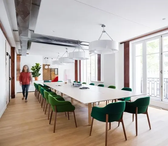 Bureau privé 6 postes à louer - Paris 11e (Voltaire)