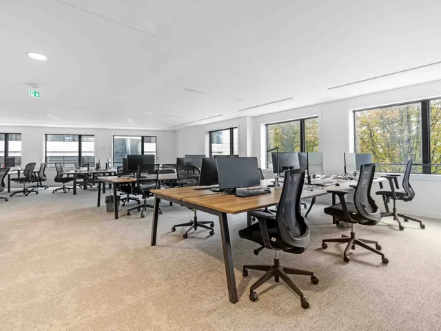 Bureau privé 52 postes à louer - Levallois-Perret (92300) - photo 4