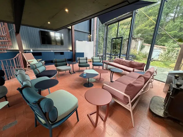 Bureau indépendant 25 postes à louer - Clamart - photo 2