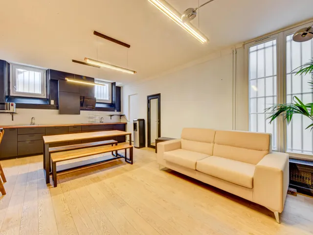 Bureau indépendant 24 postes à louer - Paris 2e (Montmartre) - 10 780 €/mois - photo 5