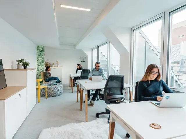 Bureau privé 8 postes à louer - Paris 8e (Rue Washington) - photo 2