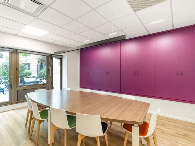 Bureau indépendant 40 postes à louer - Paris 2e (Sentier) - photo 2