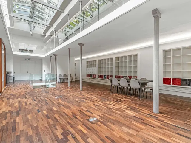 Bureau indépendant 44 postes à louer - Paris 3e (Meslay) - photo 2
